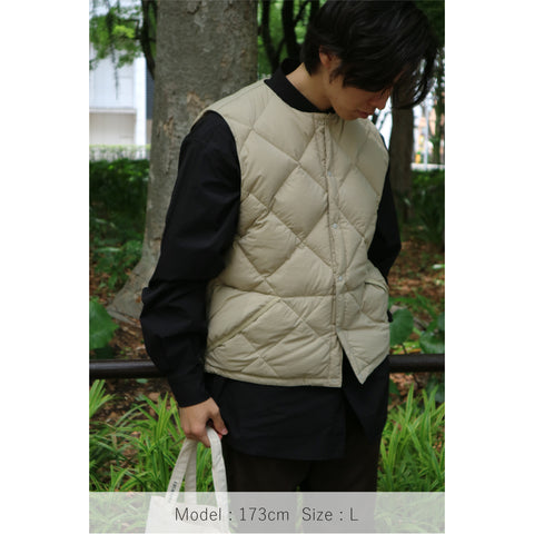 MIDDLE LAYER DOWN VEST- #82(BEIGE)