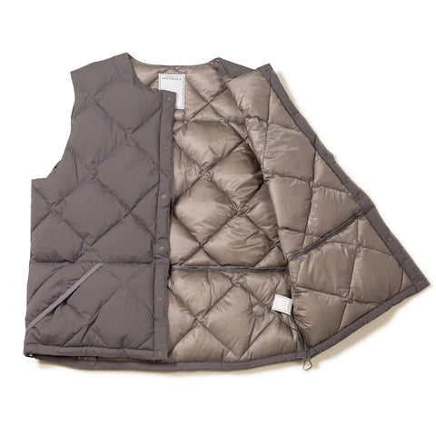 MIDDLE LAYER DOWN VEST- #01（BLACK）